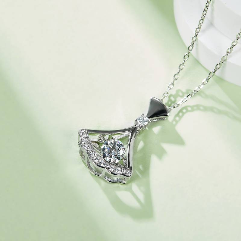 Dynamic Skirt Dance S925 Silver Plated Platinum Moissanite Diamond Necklace 50 Points D-Class